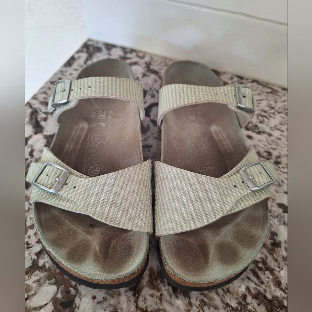 Birkis‎ green sandals size 36